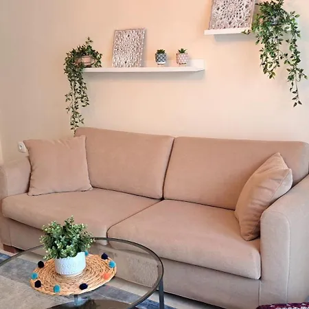 Natalie Apartment *